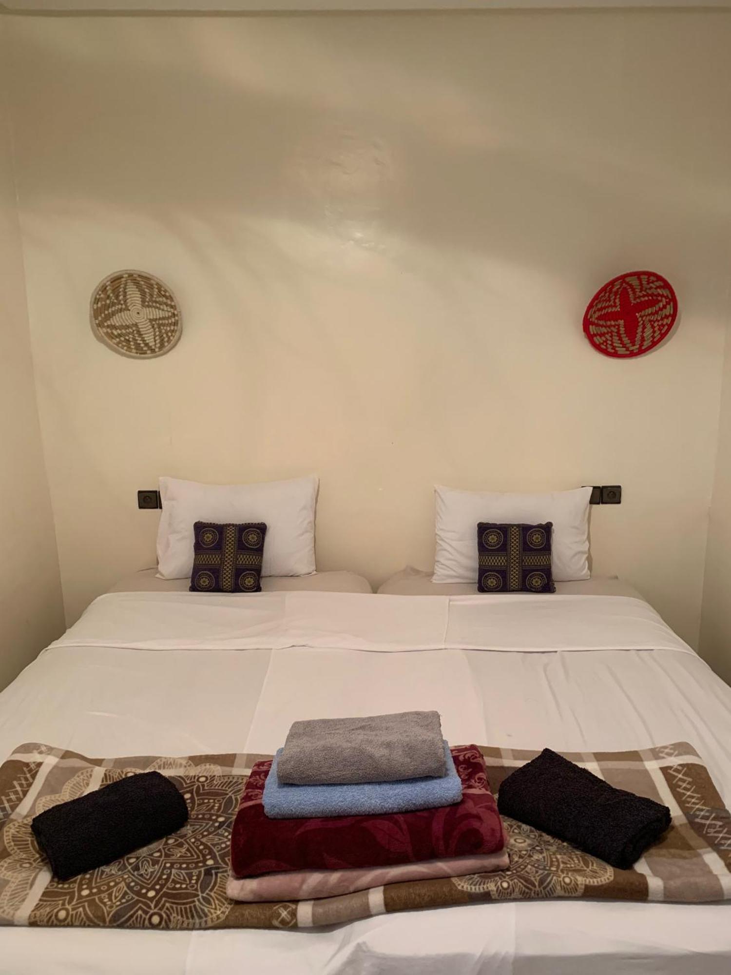 Chill Surfer Hostel Tamraght Buitenkant foto